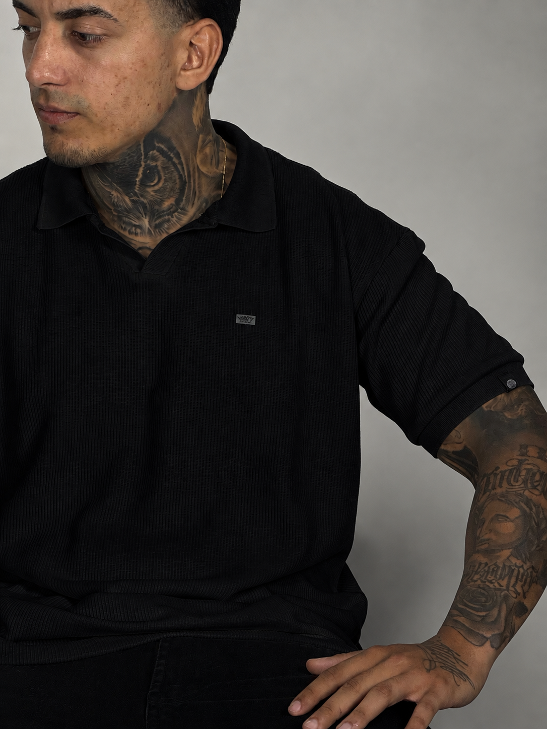 CAMISA POLO CANELADA PRETA