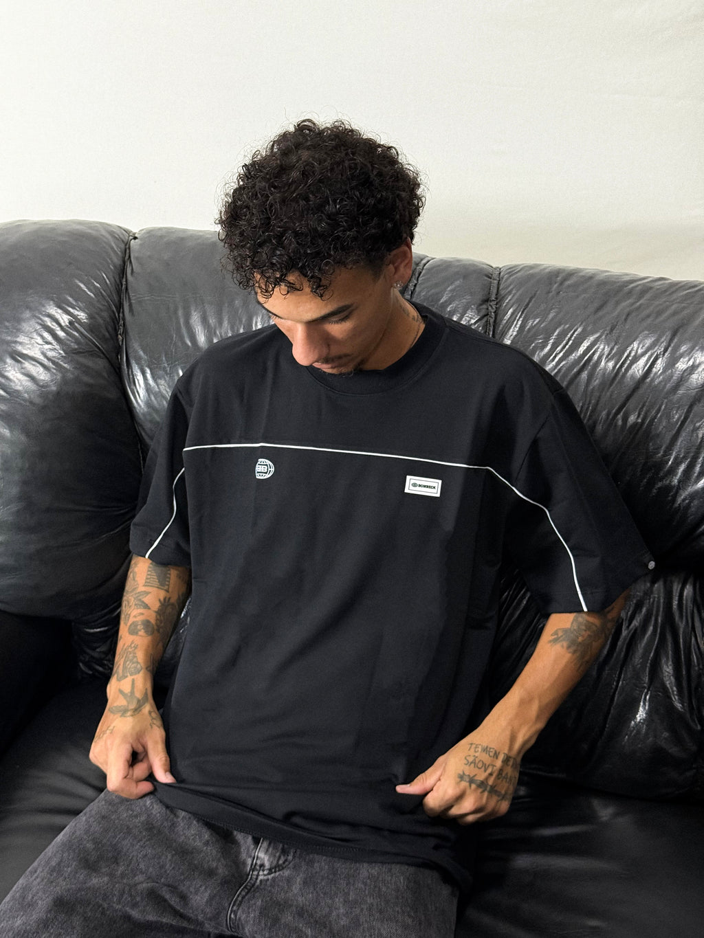 Camisa Oversized modelo 18