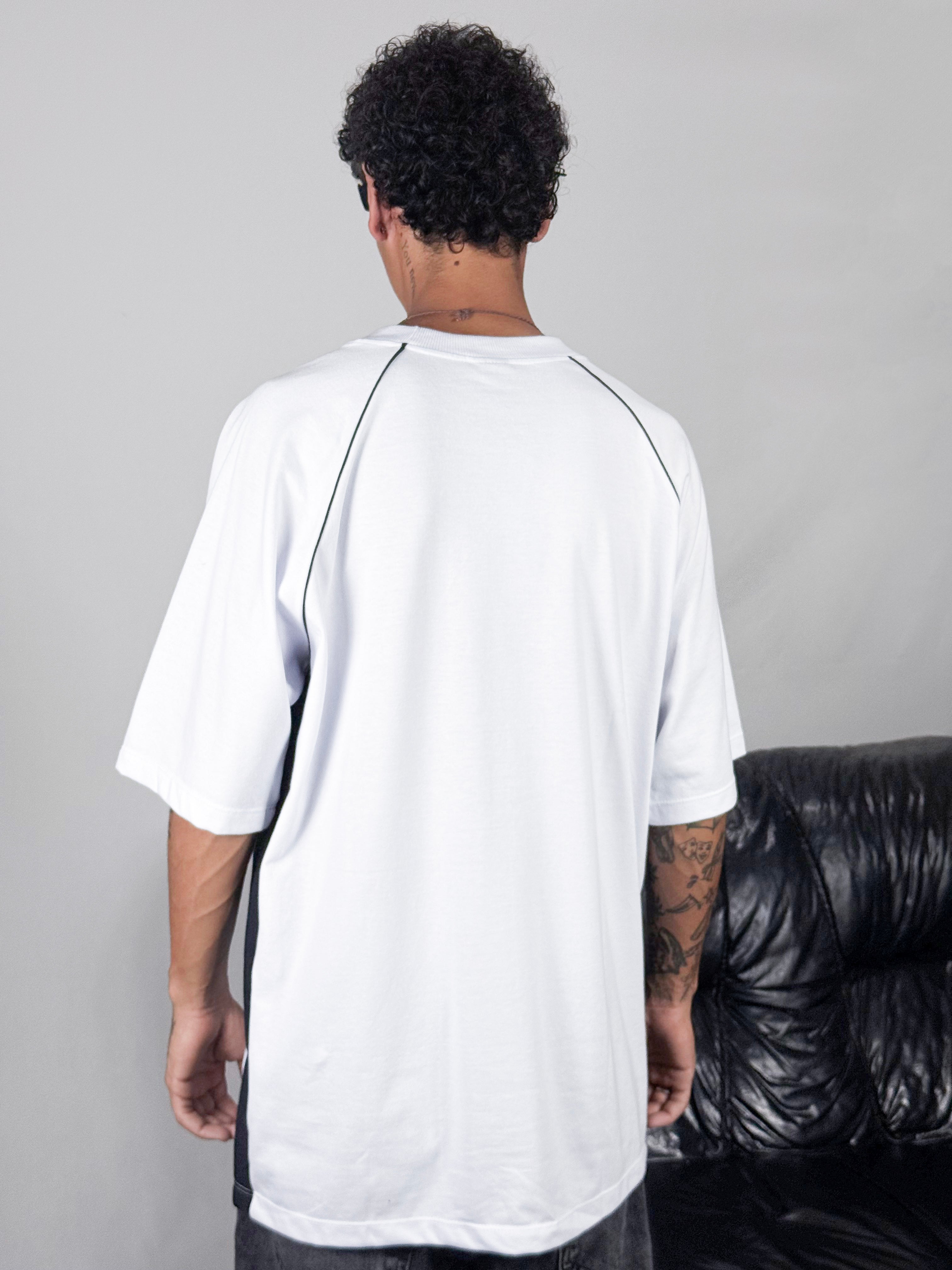 Camisa oversized 9