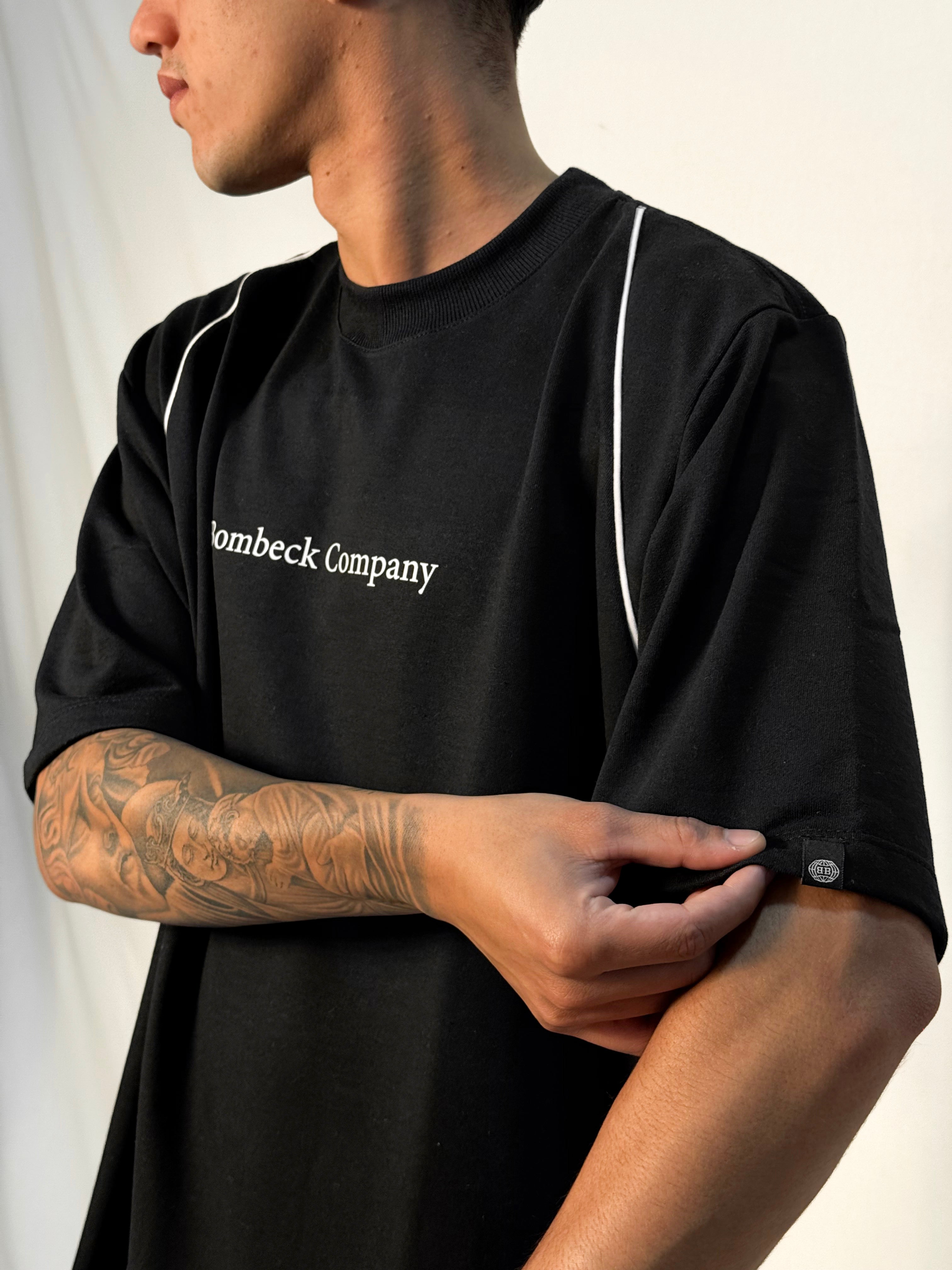 Camisa Oversized modelo 21